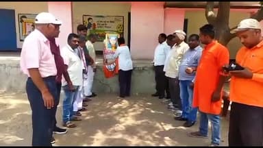 बरकागाँव: नापोखुर्द में संविधान निर्माता भारत रत्न बाबा साहब भीमराव अंबेडकर की 132 वीं जयंती भाजपाइयों ने मनाई