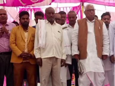 इटवा: समानता का हक दिलाने के लिए बाबा साहब का योगदान सराहनीय- माता प्रसाद पांडे