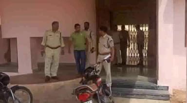 तेंदूखेड़ा: तेंदूखेड़ा कॉलेज की छात्रा ने खुद को लगाई आग