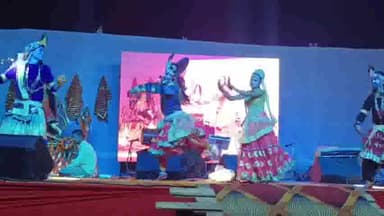 पंडौल: डॉक्टर भीमराव अंबेडकर की जयंती पर पंडौल अंबेडकर चौक के समीप भव्य जागरण का हुआ आयोजन