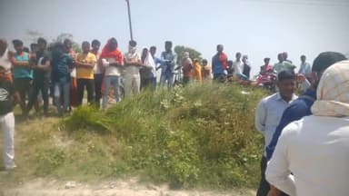 जंदाहा: मुकुंदपुर भात में 7 वर्षीय बालक की शौच के क्रम में पैर फिसल जाने से पोखर में डूबकर हुई मौत