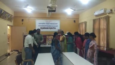 ಮುಂಡರಗಿ: ಪಟ್ಟಣದ ತಹಶೀಲ್ದಾರ್ ಕಚೇರಿಯಲ್ಲಿ ಡಾ. ಅಂಬೇಡ್ಕರ್ ಜಯಂತಿ ಆಚರಣೆ