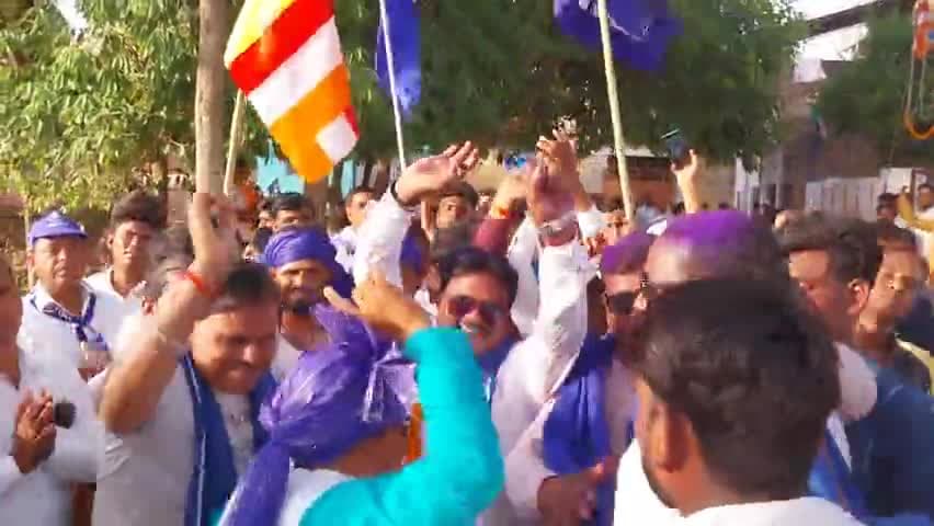 बाबा साहब की यात्रा में बेहतरीन डांस
#आगरा #कानपुर #फिरोजाबाद #मैनपुरी #भोगांव #बेवर #किसनी #करहल #कुशमरा #कुरावली