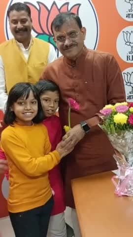 #शुभ_जन्मदिवस
बिटिया रानी #वैष्णवी को जन्मदिवस की बहुत-बहुत बधाई शुभकामनाएं मां ज्वाला जी सदा आशीर्वाद बनाए रखें खुश  रहो आगे बढ़ो यही प्रार्थना हम करते हैं !! 
   
                           #हैप्पी_बर्थडे_वैष्णवी