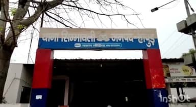 गढ़मुक्तेश्वर: हरोड़ा में अतिक के बेटे असद की आत्मा शांति की दुआ करने वाले को पुलिस ने शांतिभंग में किया निरुद्ध