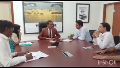 बड़गांव: उदयपुर जिले में अवकाश के बावजूद जिला कलेक्टर ने ली अधिकारियों की बैठक
