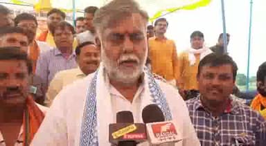 तेंदूखेड़ा: केंद्रीय राज्यमंत्री प्रह्लाद सिंह पटेल ने पीएम नरेंद्र मोदी का माना आभार, कहा- वन ग्रामों में सुचारू है बिजली व्यवस्था