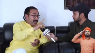 पटना ग्रामीण: Manish Kasyap के Support मे आये मुखिया जी, सरकार का खोल दिये पोल, बोले डर गई है सरकार #Biharmedianews #news