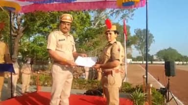 चित्तौड़गढ़: पुलिस स्थापना दिवस पर पुलिस लाइन में 46 पुलिसकर्मी हुए सम्मानित, उत्तम सेवा चिन्ह और प्रशंसा पत्र से किया गया सम्मानित