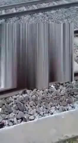 मिर्ज़ापुर: जासाबघौरा पट्टी के पास मालगाड़ी की चपेट में आने से महिला समेत दो बच्चों की हुई मौत