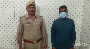 धौलाना: पुलिस ने डुहरी तिराहे से एक वांछित अभियुक्त को किया गिरफ्तार , न्यायालय में किया पेश ।
