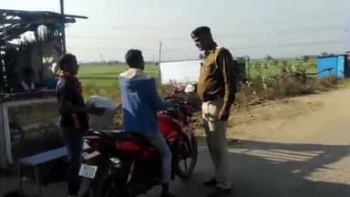 बेन: बेन थाना पुलिस ने बेन थाना के समीप चलाया वाहन चेकिंग अभियान दो बाइक चालक से वसूला ₹2000 का जुर्माना।