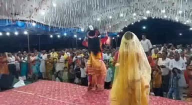 तेंदूखेड़ा: श्री सिद्धेश्वर नर्मदेश्वर शिव मंदिर में श्रीमद्भागवत कथा का हुआ आयोजन, बड़ी संख्या में श्रद्धालु रहे मौजूद