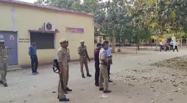 मिर्ज़ापुर: नगर पालिका परिषद मिर्जापुर के सभासद प्रत्याशी सदर तहसील में आज करेंगे अपना नामांकन पत्र दाखिल।