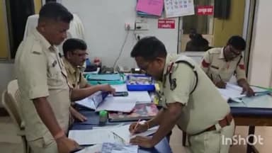 जगदलपुर: कुम्हारपारा ईमली पेड़ के नीचे जुआ खेलने के आरोप में 5 व्यक्तियों को कोतवाली पुलिस ने किया गिरफ्तार