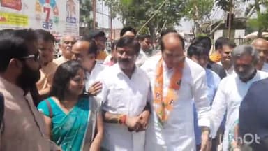 शामली: शामली से बीजेपी प्रत्याशी अरविंद संगल ने किया नामांकन