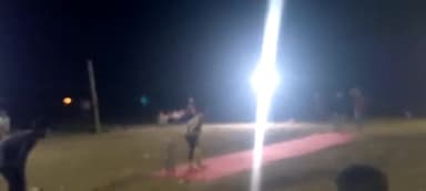 सोनभद्र बंशी सुर्यपुर: गाजीपुर गांव में डॉक्टर अंबेडकर विचार मंच के द्वारा  नाईट क्रिकेट मैच का आयोजन किया गया