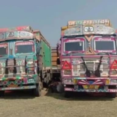 सोनपुर: नयागांव पुलिस ने अवैध बालू लदे दो ट्रकों को राजेंद्र चौक से किया जब्त, चालक गिरफ्तार कर भेजा जेल