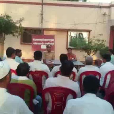 सलोन: डीह थाने में ईद व निकाय चुनाव को सकुशल संपन्न कराने के लिए हुई पीस कमेटी की बैठक