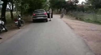 गौरिहार: बंशिया पुलिस ने वाहनों की लगाई चेकिंग, 6 लोगों के काटे गए चालान