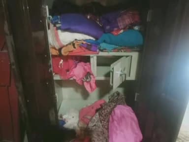 तिल्दा: अडसेना में चोरों ने घर का ताला तोड़कर की चोरी, पुलिस ने मामला किया दर्ज