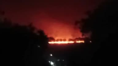 इटाढ़ी: पराली जलवाने के आरोप में जिले के 6 कृषि समन्वयकों का वेतन हुआ बंद, रात के अंधेरे में पराली जलाने की मिली थी शिकायत