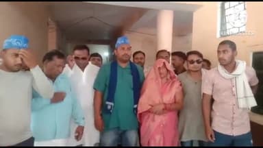 मैनपुरी: मैनपुरी में नगर निकाय चुनाव लड़ने वाले सभी प्रत्याशियों को सदर तहसील में कड़ी सुरक्षा के बीच चुनाव चुन किए गए वितरित