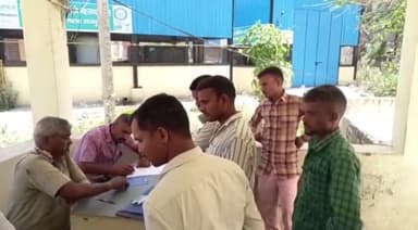 बड़गांव: बेकरिया में खेत में काम कर रहे युवक को जहरीले जानवर ने काटा, एमबी हॉस्पिटल में इलाज के दौरान हुई युवक की मौत