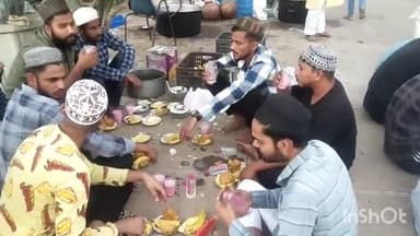 दौसा: रमजान के आखिरी जुम्मे को राधेश्याम नांगल ने दी पुरानी ईदगाह में रोजा इफ्तार की पार्टी