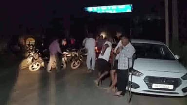 करनाल: आराईपूरा रा रोड पर ट्रक की चपेट में आने से बाइक सवार व्यक्ति की हुई मौत, ग्रामीणों ने लगाया जाम