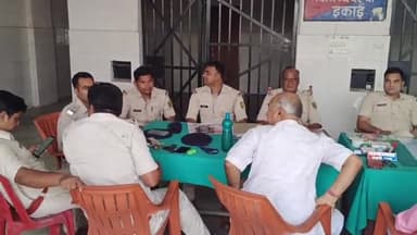 पंडौल: ईद पर्व को लेकर सकरी थाना परिसर में शांति समिति की बैठक हुई आयोजित