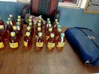 आरंग: तामासिवनी पुल के पास अवैध शराब के साथ एक युवक को पुलिस ने किया गिरफ्तार