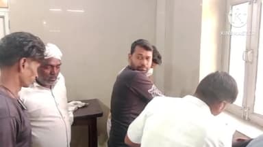 मैनपुरी: ग्राम रूरिया में विद्युत करंट लगने से लाइनमैन हुआ घायल, जिला अस्पताल में कराया गया भर्ती