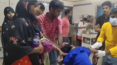 आरा: नजीरगंज मोहल्ले में पागल कुत्ते ने लगभग 1 दर्जन से अधिक लोगों को बनाया अपना शिकार