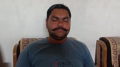 रायबरेली: भारतीय किसान श्रमिक जनशक्ति यूनियन के जिला सचिव कृपाशंकर व्यास एवं किसानों को लेकर चर्चा@kkripashnkarshukla