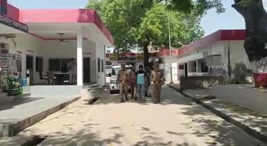 पुलिस ने इनामियां को किया गिरफ्तार
