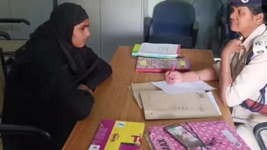 सुप्पी: शनिवार को सुप्पी थाना परिसर में जनता दरबार का किया गया आयोजन, सुनी गई लोगों की समस्या