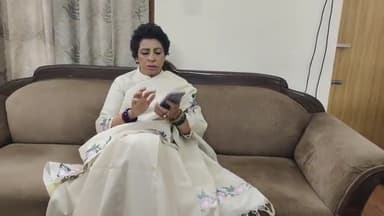 करनाल: PWD रेस्टहाउस में पहुंची महिला आयोग की अध्यक्ष रेनू भाटिया ने अपने बयान पर खेद जताया, कहा- मेरी भावना गलत नहीं थी