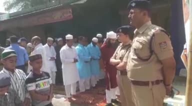 हरिद्वार: एसपी सिटी स्वतंत्र कुमार ने ईद के मौके पर छोटे बच्चों सहित बड़े लोगों को भी दी ईद की बधाई