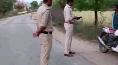 गौरिहार: वंशीय थाना पुलिस ने चेकिंग लगाकर की कार्यवाही 4 लोगों के काटे चालान वसूला समन शुल्क