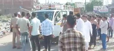 बहेड़ी: धोबी तलाब के पास संदिग्ध अवस्था में पड़ा मिला मोहमदपुर निवासी युवक का शव, मौके पर पहुंची पुलिस