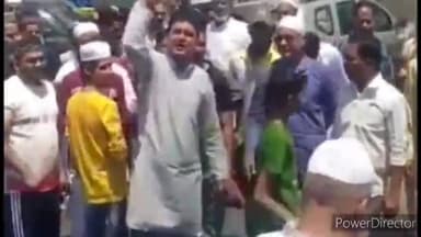 हुज़ूर: पुराना किला की शराब दुकान गांधी भवन के सामने शिफ्ट करने पर लोगों ने किया विरोध प्रदर्शन