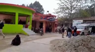 सुप्पी: सुप्पी थाने द्वारा थाना क्षेत्र के विभिन्न स्थानों पर चलाया गया वाहन चेकिंग अभियान