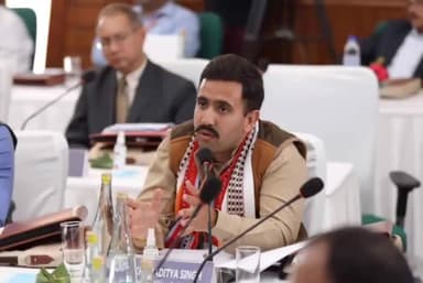 जलोग: लोक निर्माण मंत्री विक्रमादित्य सिंह ने इम्फाल मणिपुर में आयोजित 'चिंतन शिविर' में की शिरकत