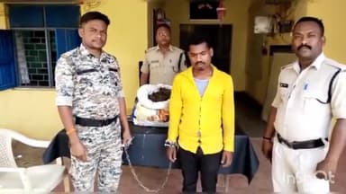 जगदलपुर: मंगल भवन के पास बलीराम कशयप वार्ड में मादक पदार्थ गांजा की तस्करी करने के आरोप में एक युवक को पुलिस ने किया गिरफ्तार