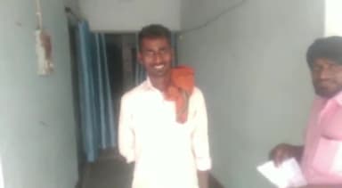 करपी: किंजर पुलिस ने सलेमपुर गांव में फरार चल रहे वारंटी को किया गिरफ्तार भेजा गया जेल।