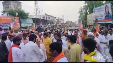 सुल्तानपुर: सुल्तानपुर में बीजेपी प्रत्याशी के नामांकन में उड़ी आचार संहिता की धज्जियां