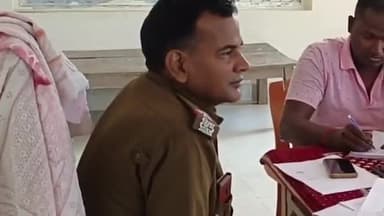 शिवाजी नगर: बल्लीपुर से 4 लीटर देसी शराब बरामद, हथौड़ी पुलिस ने दर्ज किया मामला