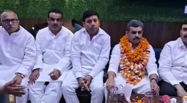 बुलंदशहर: निकाय चुनाव को बुलंदशहर में नामांकन पत्रों की जांच शुरू, 27 अप्रैल को होगी नाम वापसी