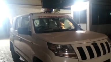 रानीवाड़ा: रानीवाडा में BA थर्ड ईयर का पेपर आउट मामले में पुलिस ने दो छात्रों को किया गिरफ्तार।